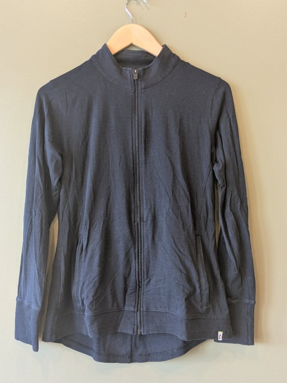 Tasc Performance Black Full Zip Jacket Med Bamboo Organic Cotton Sustainable Eco
